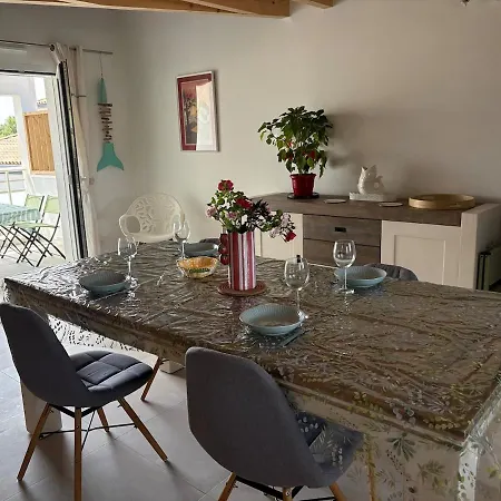 Magnifique 90m2 Neuf 2-6 Pers A 700m Porteau Διαμέρισμα *
